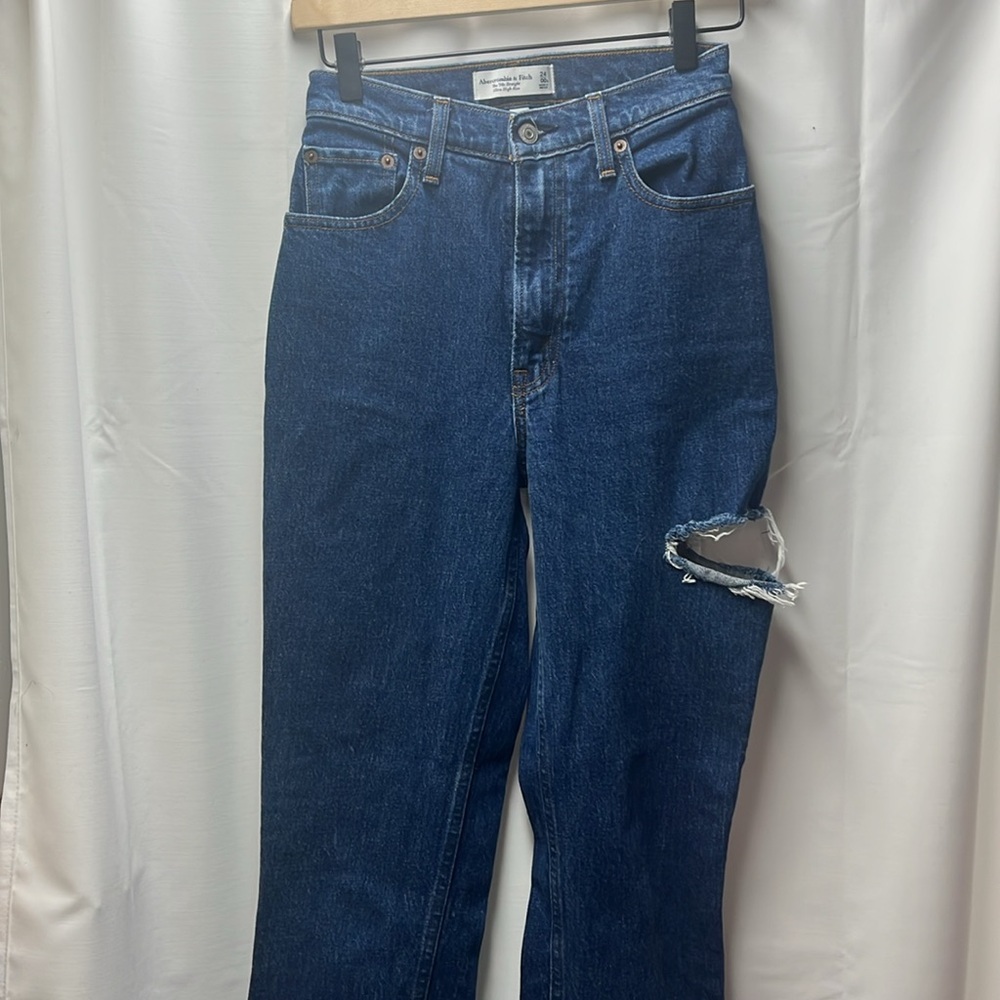 Abercrombie Dark Blue Curve Love 90s Straight Side Distress Jeans- 25 - Picture 2 of 5